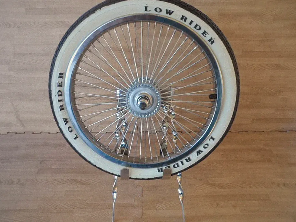 20"in. Lowrider Bicycle Continental Kitwith Spare 16" Wheel and Tire